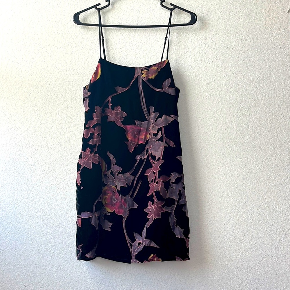 Anna Grace - Sexy velvet dress